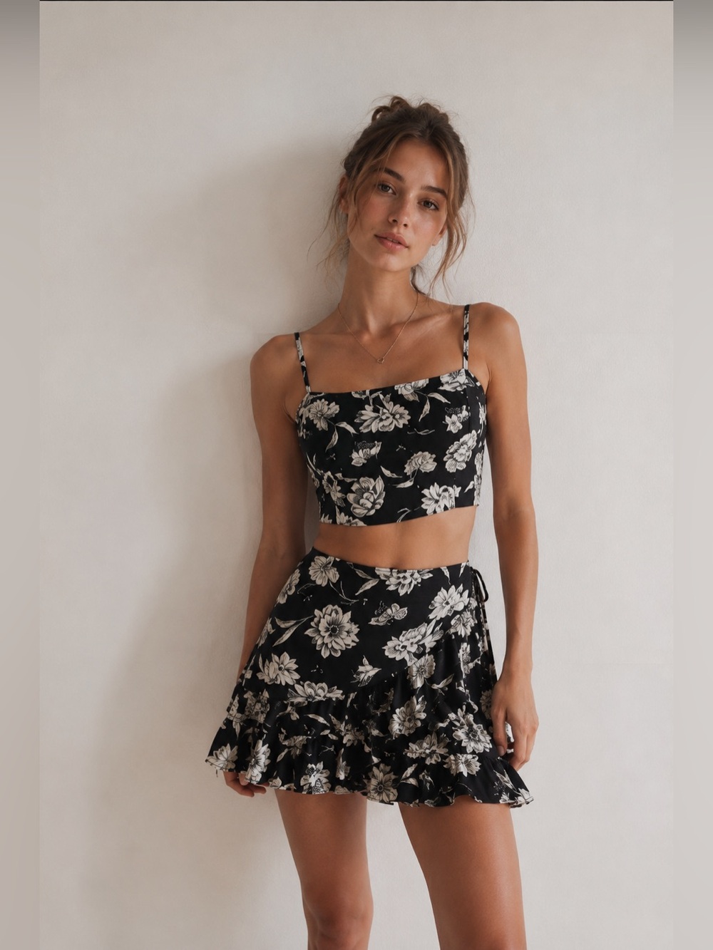 NWOT Free People I’ve Got A Feeling Two Piece Coord Set Floral Crop Top Skirt M - Picture 2 of 4